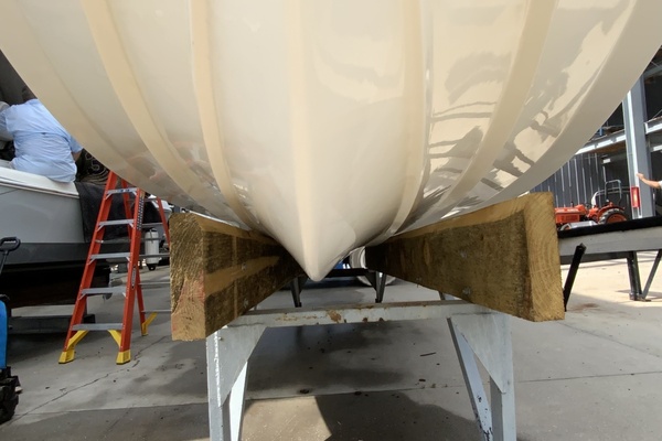 23ft Sportsman Yacht For Sale