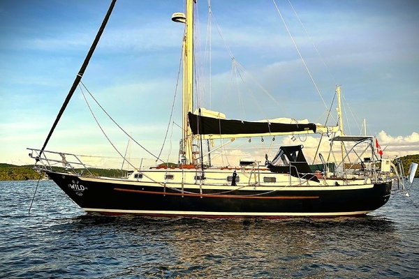 37-ft-Pacific Seacraft-1998-37-WILD Tracy's Landing Maryland United States  yacht for sale