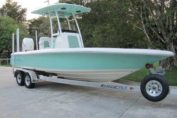 25ft ShearWater Yacht For Sale
