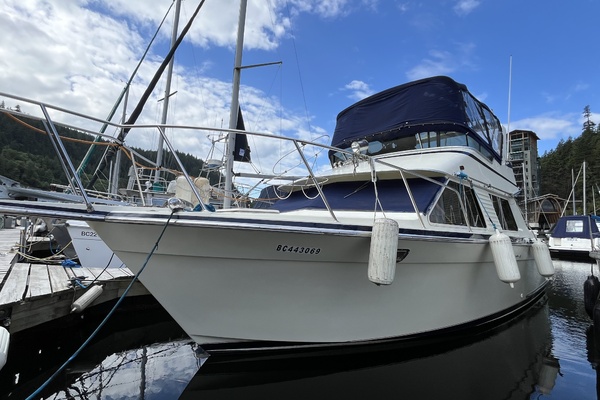 Shirley Rose 30ft Tollycraft Yacht For Sale