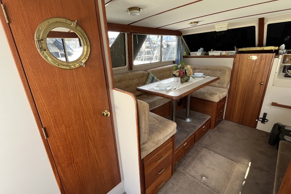 Shirley Rose 30ft Tollycraft Yacht For Sale