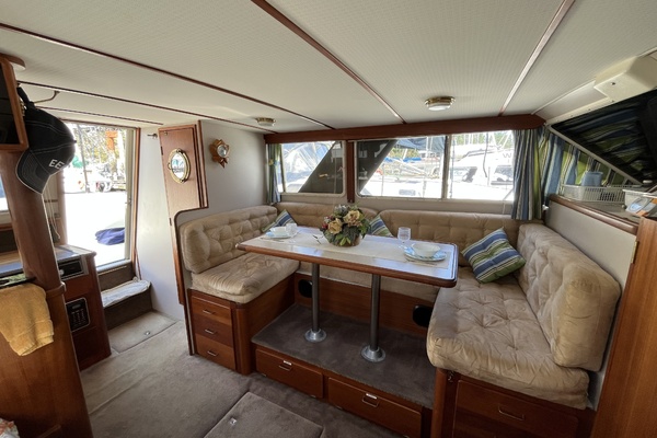 Shirley Rose 30ft Tollycraft Yacht For Sale