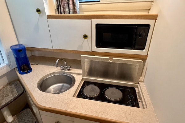 31ft Carver Yacht For Sale