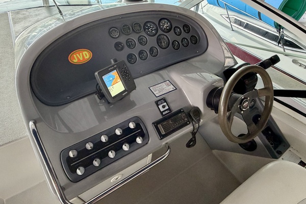 31ft Carver Yacht For Sale