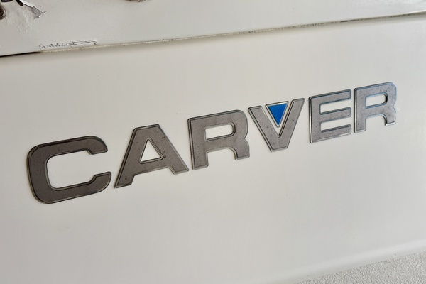 31ft Carver Yacht For Sale