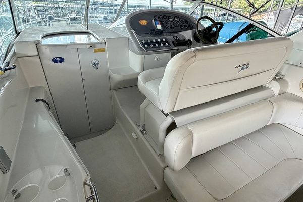 31ft Carver Yacht For Sale