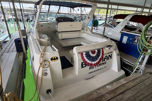 31ft Carver Yacht For Sale