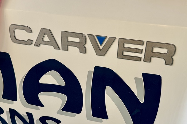 31ft Carver Yacht For Sale