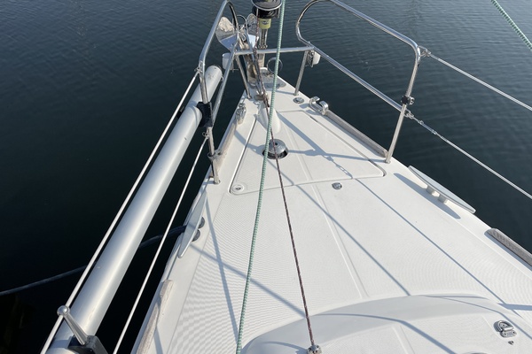 YES DEAR 40ft Beneteau Yacht For Sale