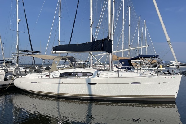 Photo of the 2010 Beneteau  "YES DEAR"