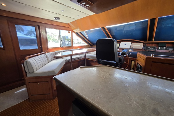60ft Ocean Alexander Yacht For Sale