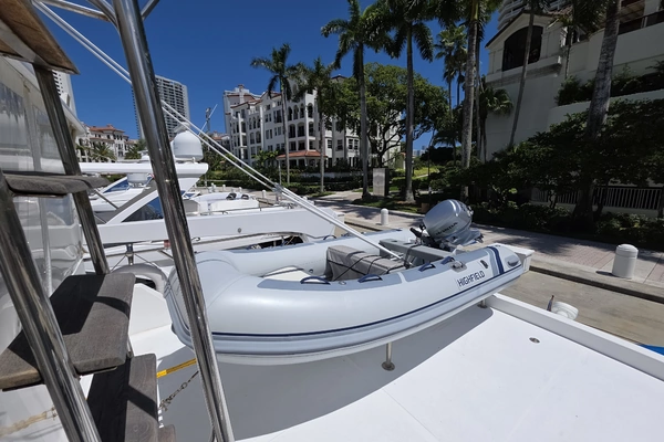 2000 Ocean Alexander 60