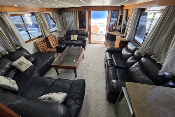 2000 Ocean Alexander 60