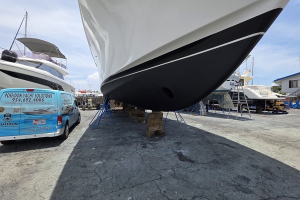 60ft Ocean Alexander Yacht For Sale
