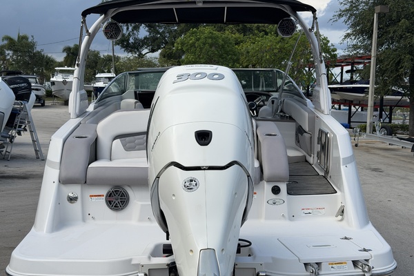 26ft Four Winns Yacht For Sale