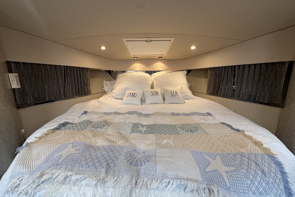 37ft Formula Yacht For Sale