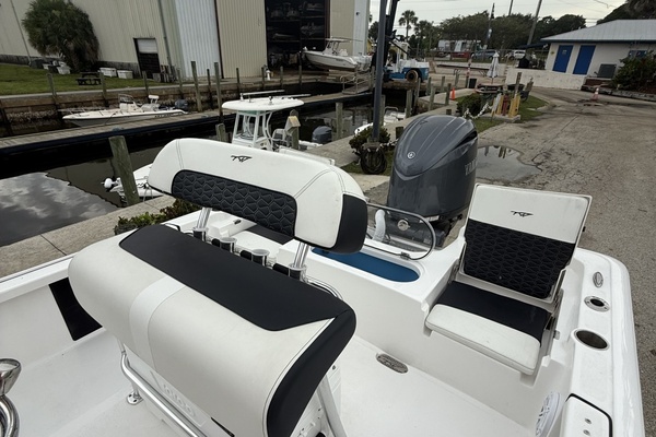 21ft Tidewater Yacht For Sale