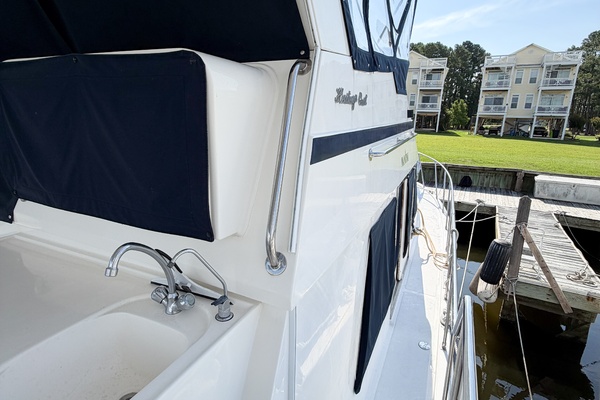 MANITOU 36ft Heritage East Yacht For Sale