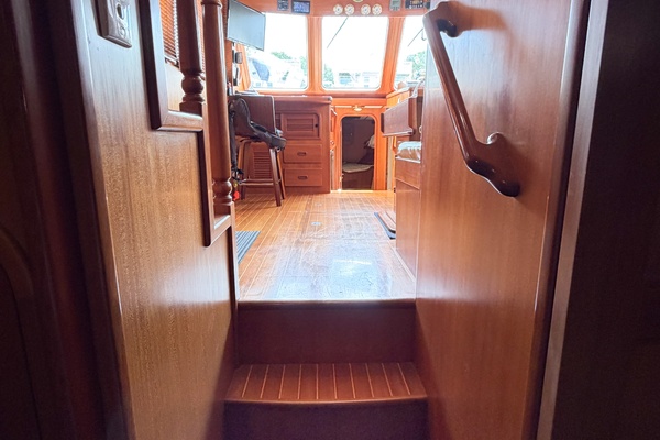 MANITOU 36ft Heritage East Yacht For Sale