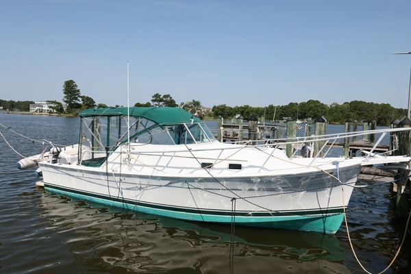 30-ft-Mainship-2000-Pilot 30- Oriental North Carolina United States  yacht for sale