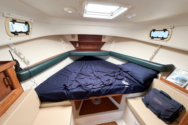 30ft Mainship Yacht For Sale
