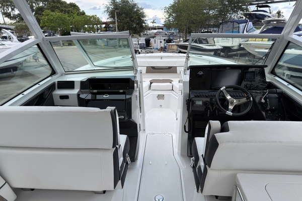 27ft Blackfin Yacht For Sale