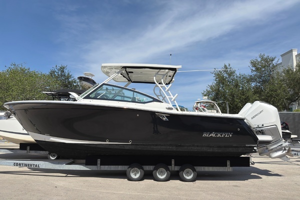 27-ft-Blackfin-2023-272 DC- Fort Lauderdale Florida United States  yacht for sale