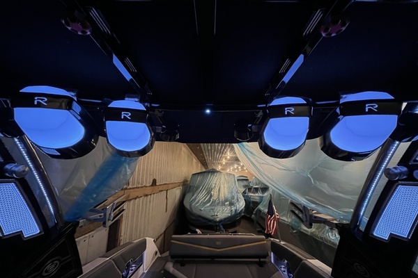 28ft Cobalt Yacht For Sale