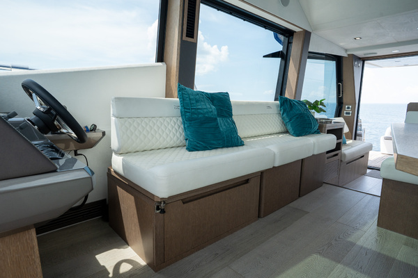 51ft Galeon Yacht For Sale
