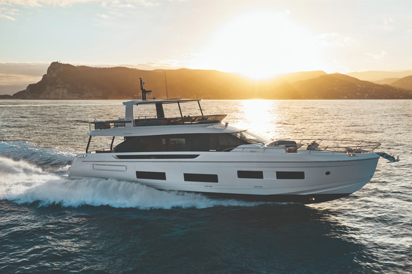 82-ft-Azimut-2027-Fly 82- Pompano Beach Florida United States  yacht for sale