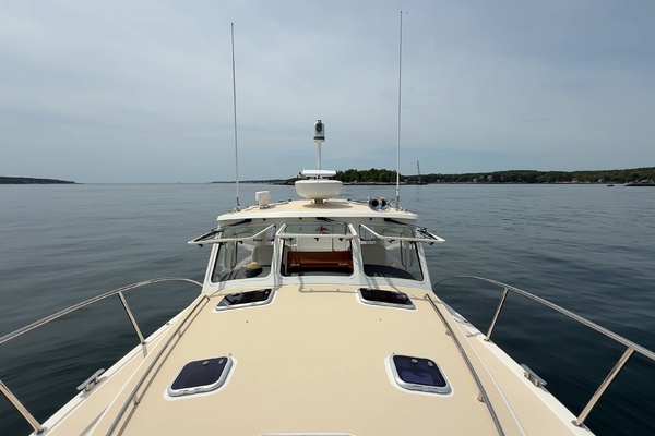 Whisper 40ft MJM Yacht For Sale