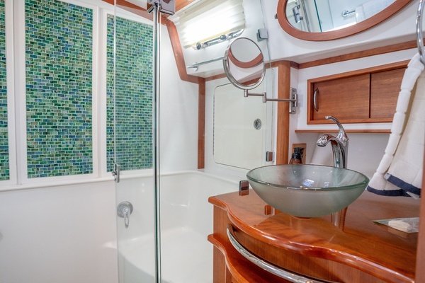 Sabre 48 Yacht For Sale