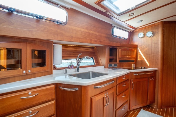 Sabre 48 Yacht For Sale