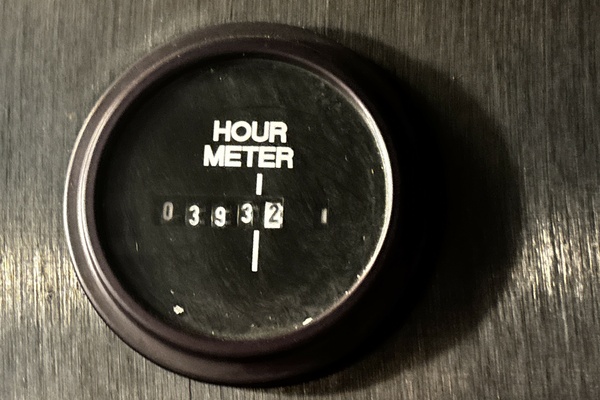 Starboard Engine Hour Meter