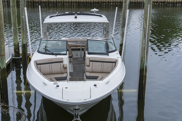 2018 Sea Ray 35
