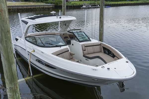 2018 Sea Ray 35