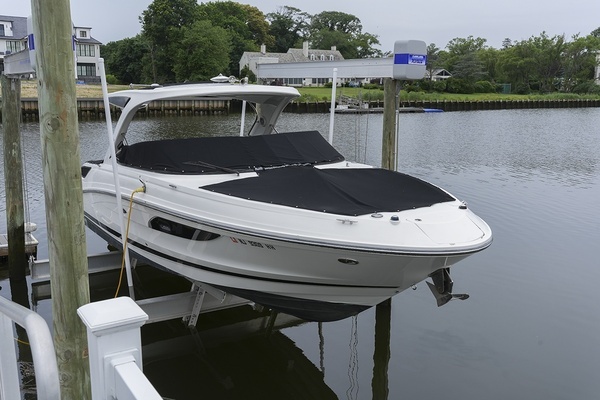 2018 Sea Ray 35