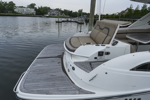 2018 Sea Ray 35