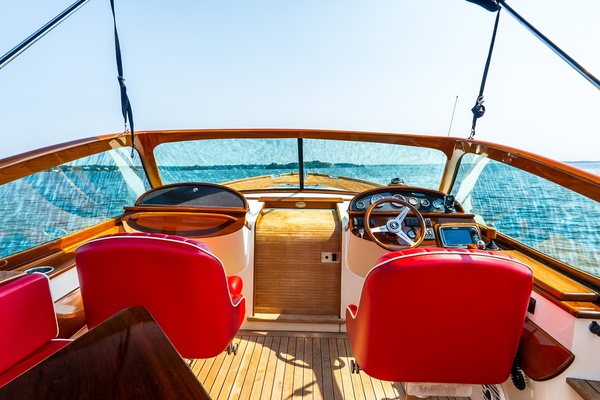 WHISKEY TANGO 29ft Hinckley Yacht For Sale