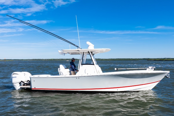 28ft Regulator Yacht For Sale