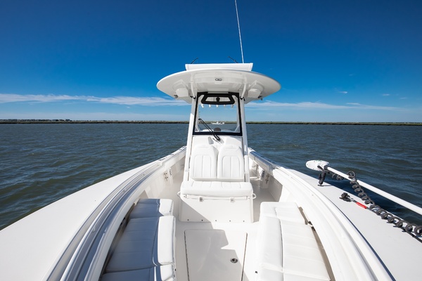 28ft Regulator Yacht For Sale