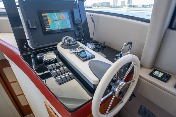 Yansea 50ft Azimut Yacht For Sale