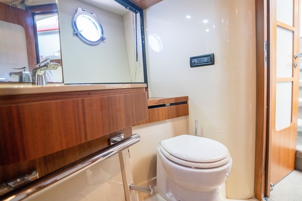 Azimut Magellano 50 Yacht For Sale