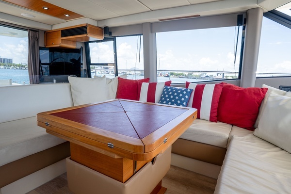 Azimut Magellano 50 Yacht For Sale