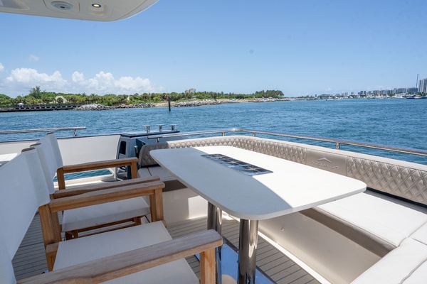 Yansea 50ft Azimut Yacht For Sale