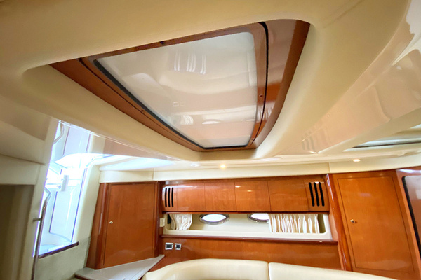 Sea Ray 420 Sundancer Yacht For Sale