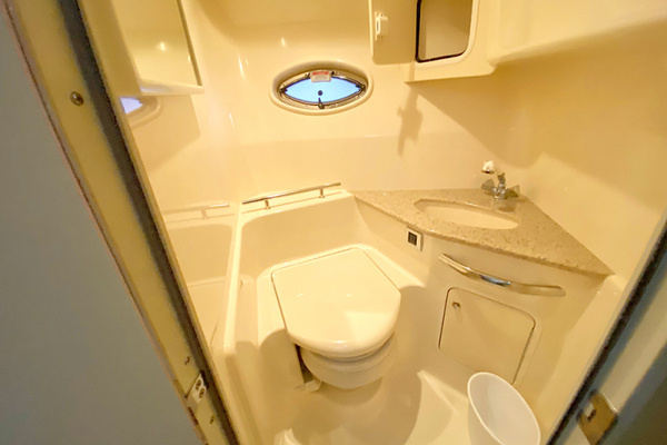 Sea Ray 420 Sundancer Yacht For Sale