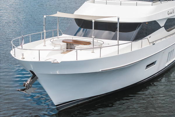 2016 Ocean Alexander 90