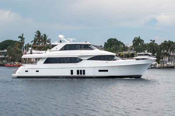 92ft Ocean Alexander Yacht For Sale