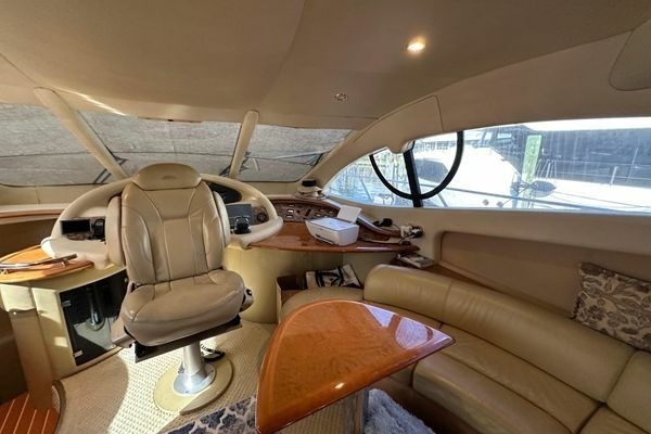 Azimut 55E Yacht For Sale